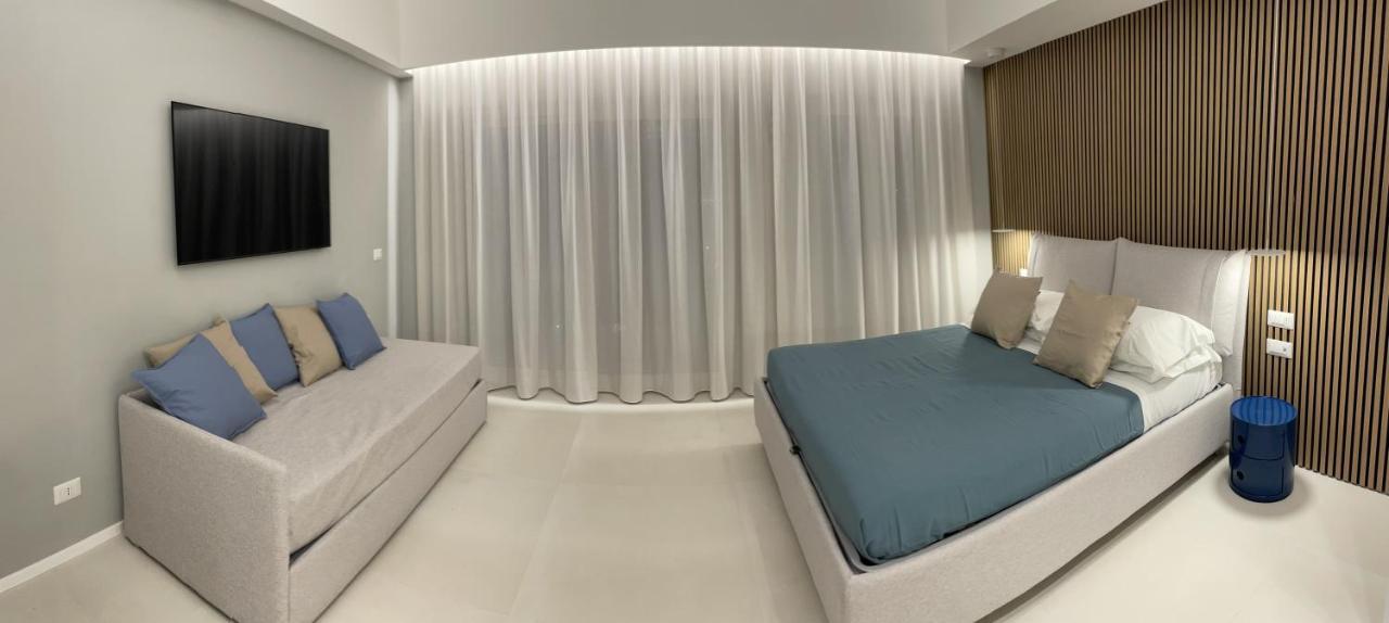 La Finestra Sul Mare Modern Apartment 贾迪尼-纳克索斯 外观 照片